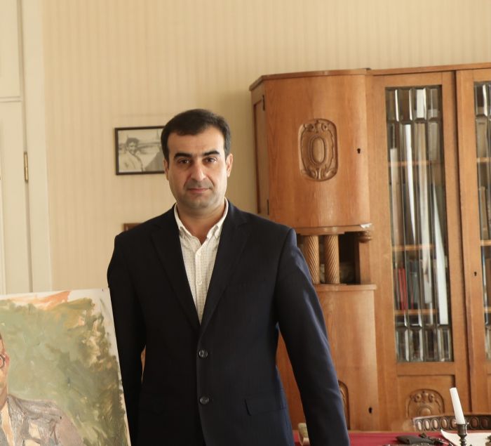 Nar bağından ölüm keçir... - Ölüm nəğmələri. Səxavət SAHİL Nar bağından ölüm keçir... - Ölüm nəğmələri. Səxavət SAHİL