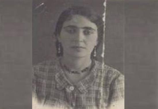 Bu, Arəstə xanım Şahsuvarqızıdır, rəhmətlik nənəm - Nəriman Qasımoğlu Bu, Arəstə xanım Şahsuvarqızıdır, rəhmətlik nənəm - Nəriman Qasımoğlu