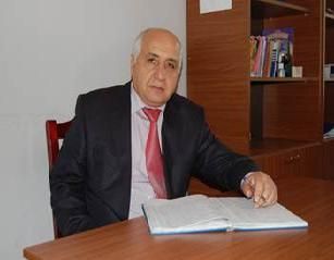 Yazı masası haqqında ballada - Rüstəm Kamal - Rüstəm KAMAL Yazı masası haqqında ballada - Rüstəm Kamal - Rüstəm KAMAL