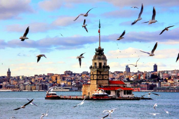 Virtual söhbət: “İndi və burada” - İstanbul-Bakı
