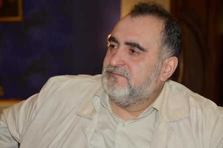 Səhranın ağ çiçəyi... - Əyyub QİYAS - Romandan parça Səhranın ağ çiçəyi... - Əyyub QİYAS - Romandan parça