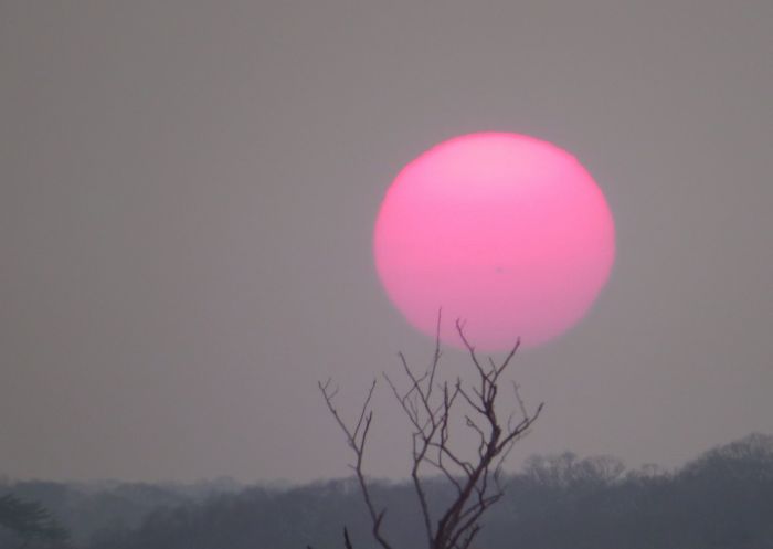 Çəkiləcək çarmıxa, ürəyin "İsa" kimi... - Ceyhunə Mehman - şeirlər Çəkiləcək çarmıxa, ürəyin "İsa" kimi... - Ceyhunə Mehman - şeirlər