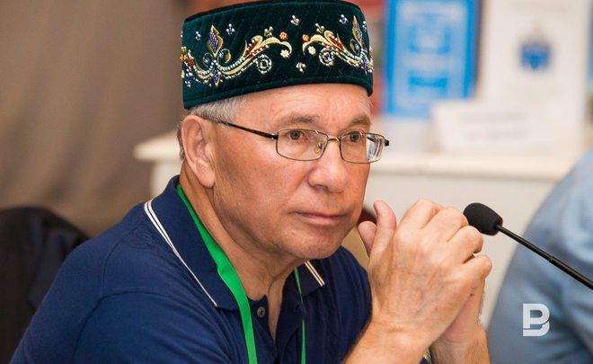 Tatarıstanın Xalq şairi Razil Vəliyevin kitabı Bakıda təqdim olundu - FOTOLAR
