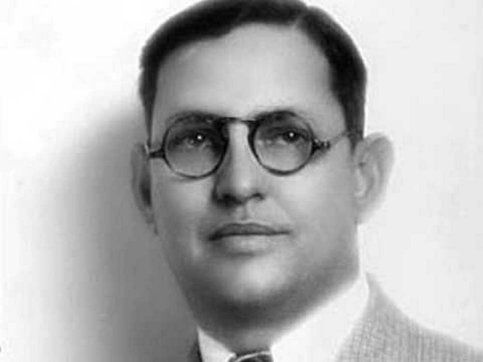 Bəs Kastaneda gerçəkdə kim idi: Cadugər şəyirdi, antropoloq, filosof, yoxsa yazıçı... - Ədəbiyyat söhbətləri - Əyyub Qiyasın təqdimatında Bəs Kastaneda gerçəkdə kim idi: Cadugər şəyirdi, antropoloq, filosof, yoxsa yazıçı... - Ədəbiyyat söhbətləri - Əyyub Qiyasın təqdimatında