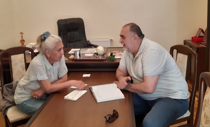 Solmaz İBRAHİMOVA: “Atam heç vaxt kimliyini unutmadı...” Solmaz İBRAHİMOVA: “Atam heç vaxt kimliyini unutmadı...”