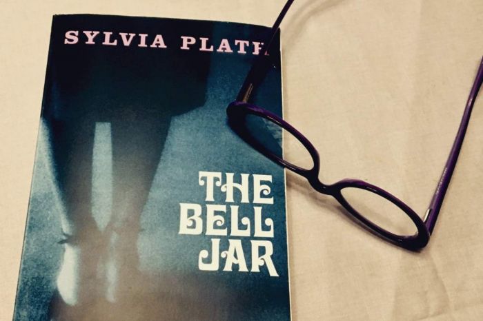 Evlərin, ağacların, daşların və insanların gülümsəyən gözlərinin altında kölgə vardır - Dəniz Pənahova yazır Evlərin, ağacların, daşların və insanların gülümsəyən gözlərinin altında kölgə vardır - Dəniz Pənahova yazır