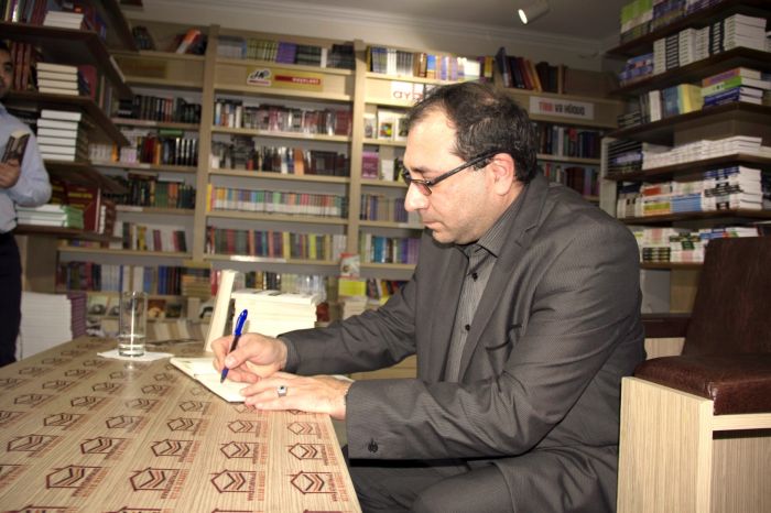 Yasamal samurayı - İlqar FƏHMİ - sürreal pritça - İlqar FƏHMİ Yasamal samurayı - İlqar FƏHMİ - sürreal pritça - İlqar FƏHMİ