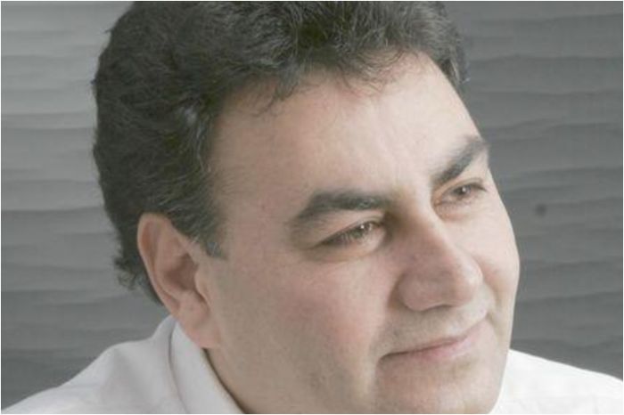 Tofiq Məliklinin həyat nərdivanı - Orxan Aras yazır Tofiq Məliklinin həyat nərdivanı - Orxan Aras yazır