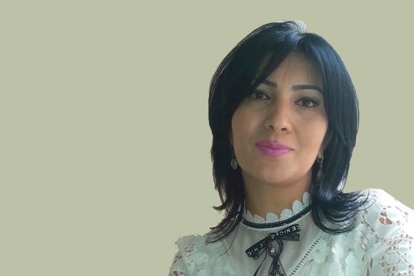Ən yeni tarixin "ərəfə" mətni – “Səngərdəki səs" - Elnarə AKİMOVA Ən yeni tarixin "ərəfə" mətni – “Səngərdəki səs" - Elnarə AKİMOVA