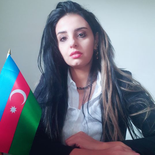 “Unutmağa kimsə yox” yaxud Kamal Abdullanın 3D labrinti - NARGİS “Unutmağa kimsə yox” yaxud Kamal Abdullanın 3D labrinti - NARGİS