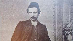 Romanının adı dəyişdirildi,  sürgünlərdə ömür sürdü,  48 yaşında sətəlcəmdən öldü - Eminquey Romanının adı dəyişdirildi,  sürgünlərdə ömür sürdü,  48 yaşında sətəlcəmdən öldü - Eminquey