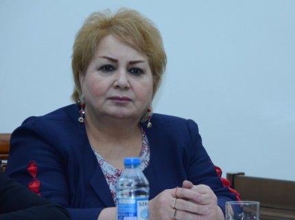 Qafqazın Şeyxülislamı  Axund Fazil İrəvani - Lütviyyə ƏSGƏRZADƏ Qafqazın Şeyxülislamı  Axund Fazil İrəvani - Lütviyyə ƏSGƏRZADƏ