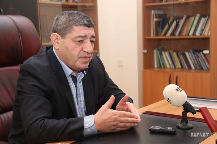 Bir ailənin portreti - Nizami CƏFƏROV Bir ailənin portreti - Nizami CƏFƏROV