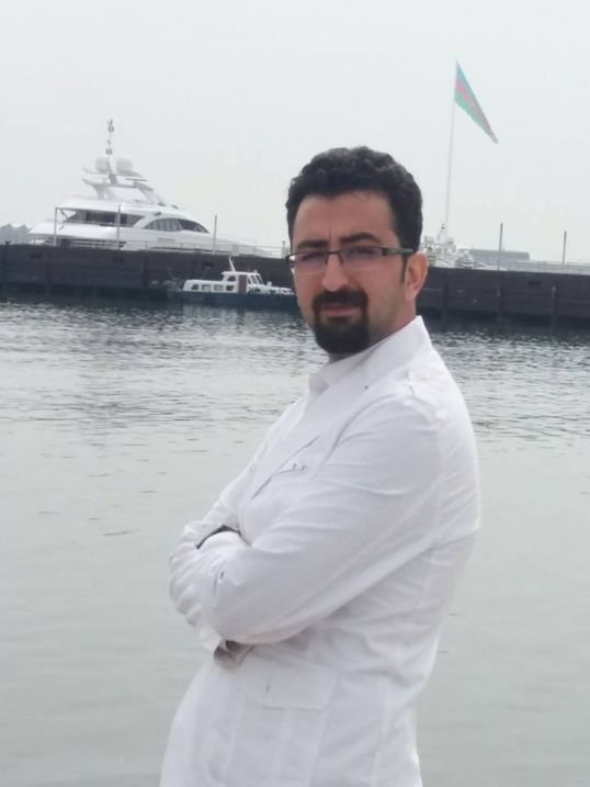 "Bəlkə"lər ağrıdan bir quşdur arzular səmasında, Uçur... Uçur... Puç olur... - Ümid Nəccaridən şeirlər "Bəlkə"lər ağrıdan bir quşdur arzular səmasında, Uçur... Uçur... Puç olur... - Ümid Nəccaridən şeirlər