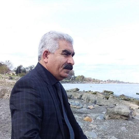 Saçaqlı konfet - Meyxoş ABDULLAH. Hekayə Saçaqlı konfet - Meyxoş ABDULLAH. Hekayə