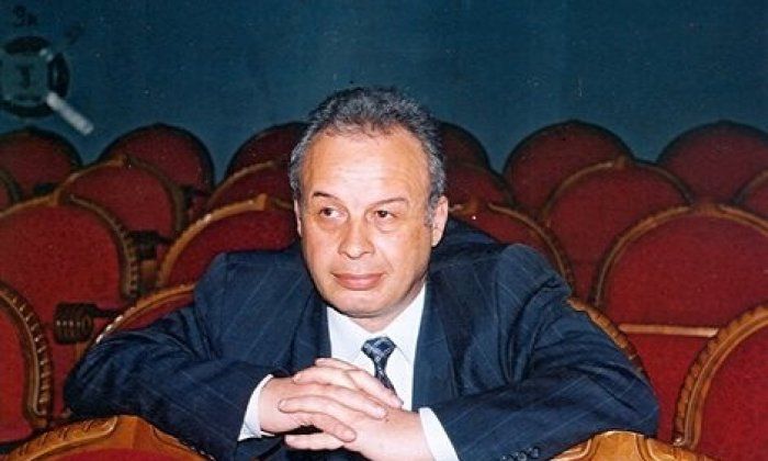 Dramatik pauzalar: əvvəl və sonra - Azərbaycan dramaturgiyası qurultaylararası dövrdə - Firuz Mustafanın məruzəsi Dramatik pauzalar: əvvəl və sonra - Azərbaycan dramaturgiyası qurultaylararası dövrdə - Firuz Mustafanın məruzəsi