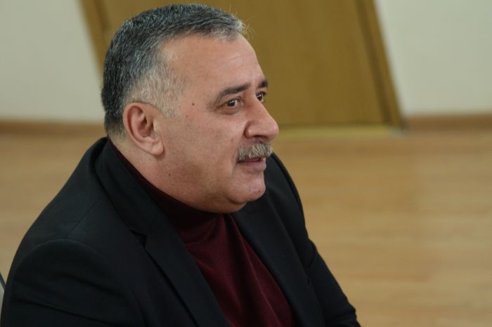 Çağdaş Azərbaycan  şeirində modernist estetikalar - Azər TURAN Çağdaş Azərbaycan  şeirində modernist estetikalar - Azər TURAN