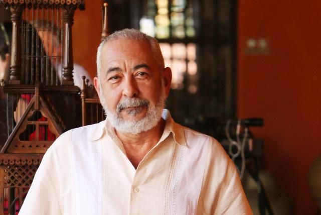 “Kubada biz bu gün də Trotski haqqında danışmaqdan çəkinirik” - Kuba yazıçısı Leonardo Paduranın türk mətbuatına müsahibəsi “Kubada biz bu gün də Trotski haqqında danışmaqdan çəkinirik” - Kuba yazıçısı Leonardo Paduranın türk mətbuatına müsahibəsi