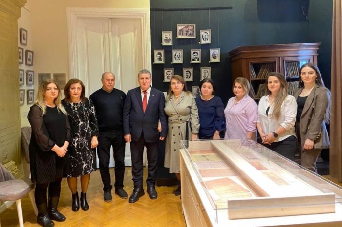 Cəlil Məmmədquluzadənin ev-muzeyində “Molla Nəsrəddin – 116” adlı tədbir keçirilib - FOTOLAR Cəlil Məmmədquluzadənin ev-muzeyində “Molla Nəsrəddin – 116” adlı tədbir keçirilib - FOTOLAR