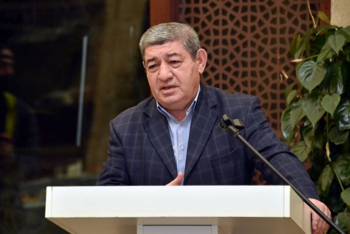 Azərbaycan türkologiyası: təməllər, təmayüllər - Nizami CƏFƏROV Azərbaycan türkologiyası: təməllər, təmayüllər - Nizami CƏFƏROV