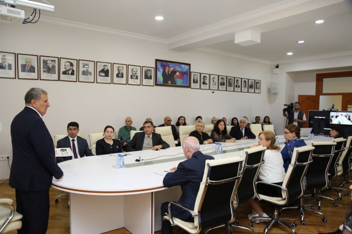 Hüseyn Cavidin 140 illiyinə həsr olunmuş elmi konfrans keçirilib - FOTOLAR Hüseyn Cavidin 140 illiyinə həsr olunmuş elmi konfrans keçirilib - FOTOLAR