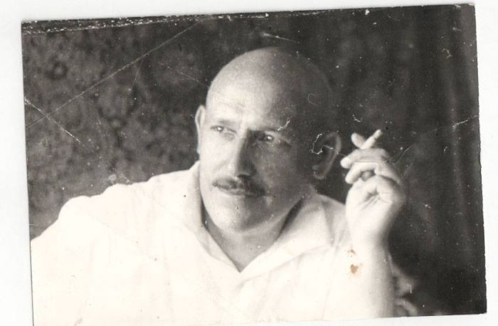 Böyük Şərqin dahisi - Hüseyn Cavid - Hüseyn Cavidin 140-cı doğum gününə - Rəvan CAVİD Böyük Şərqin dahisi - Hüseyn Cavid - Hüseyn Cavidin 140-cı doğum gününə - Rəvan CAVİD