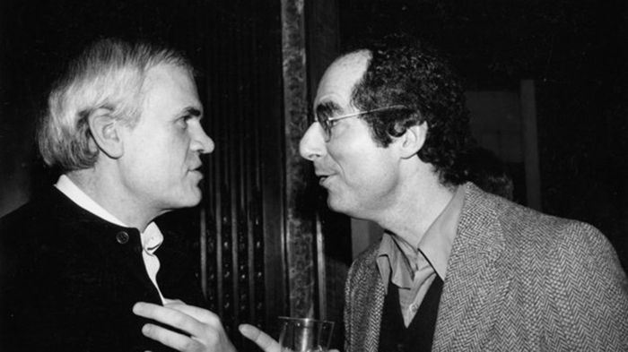"Unutqanlıq həyatda  həmişə mövcud olan  ölüm formasıdır" - Milan Kundera ilə Filip Rotun söhbəti "Unutqanlıq həyatda  həmişə mövcud olan  ölüm formasıdır" - Milan Kundera ilə Filip Rotun söhbəti