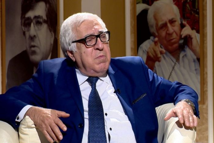 Əkrəm Əylislinin daldan  atılıb topuğa dəyən "DAŞ yuxuları" - ANAR Əkrəm Əylislinin daldan  atılıb topuğa dəyən "DAŞ yuxuları" - ANAR