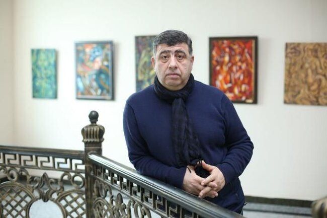 Ayrıc - Orxan Fikrətoğlunun hekayəsi Ayrıc - Orxan Fikrətoğlunun hekayəsi