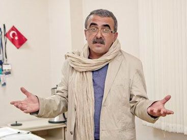 Pyesdən tamaşaya qədər keçən yol: Migel de Servantes. “Don Kixot” - Tamaşa hazırlığı barədə mülahizələr. Bəhram OSMANOV Pyesdən tamaşaya qədər keçən yol: Migel de Servantes. “Don Kixot” - Tamaşa hazırlığı barədə mülahizələr. Bəhram OSMANOV