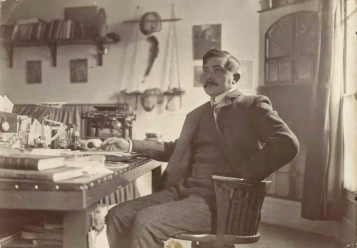 Uşaqların sevimlisi,  hüquqşünaslıqdan imtina edən,  "Belçikalı Uilyam Şekspir"  ləqəbli Nobel mükafatçısı - Yazıçı Moris Meterlink Uşaqların sevimlisi,  hüquqşünaslıqdan imtina edən,  "Belçikalı Uilyam Şekspir"  ləqəbli Nobel mükafatçısı - Yazıçı Moris Meterlink