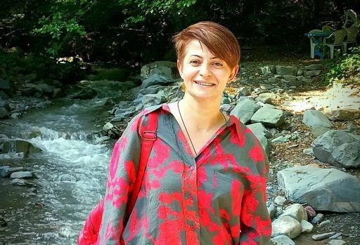 Tamamlanmamış rəsm,  mavi dəniz, bir də qayıq... Tamamlanmamış rəsm,  mavi dəniz, bir də qayıq...