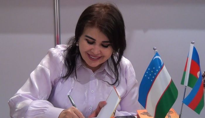 Yer kürəsi - bütün bəşəriyyətin vətənidir! - "Kitab dünyası" qəzetinin baş redaktoru Xasiyyət Rüstəmin müraciəti Yer kürəsi - bütün bəşəriyyətin vətənidir! - "Kitab dünyası" qəzetinin baş redaktoru Xasiyyət Rüstəmin müraciəti