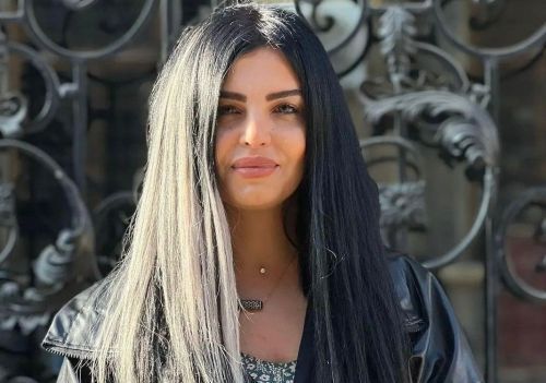 Qaçış - NARGİS Qaçış - NARGİS