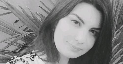 Darıxan adam - Xuraman Hüseyn Şəhriyar Heydərin şeirləri haqqında yazır Darıxan adam - Xuraman Hüseyn Şəhriyar Heydərin şeirləri haqqında yazır