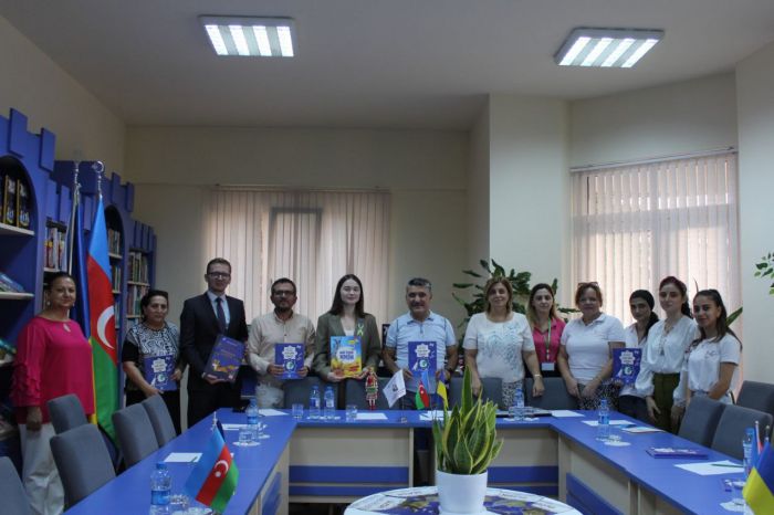 “İqlim sənin əlindədir” kitabı - təqdim edildi - FOTOLAR “İqlim sənin əlindədir” kitabı - təqdim edildi - FOTOLAR