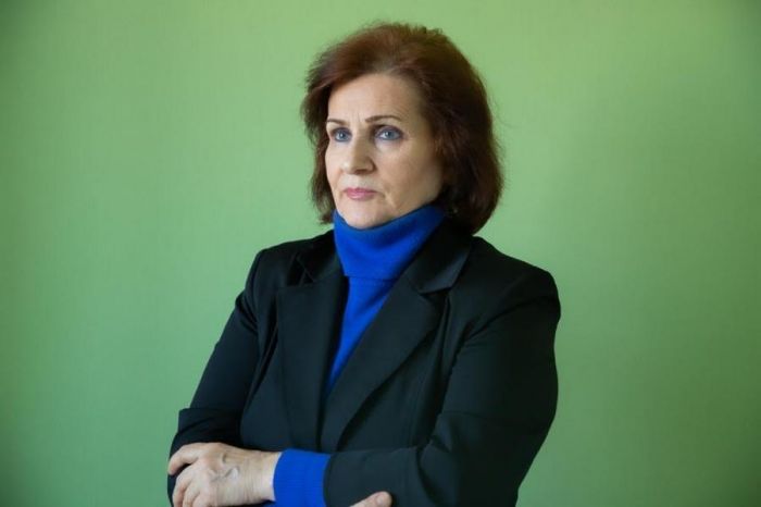 Çiçək ətirli  sevgilər şairi - Şəfəq Nasir Nigar Rəfibəyli haqqında yazır Çiçək ətirli  sevgilər şairi - Şəfəq Nasir Nigar Rəfibəyli haqqında yazır