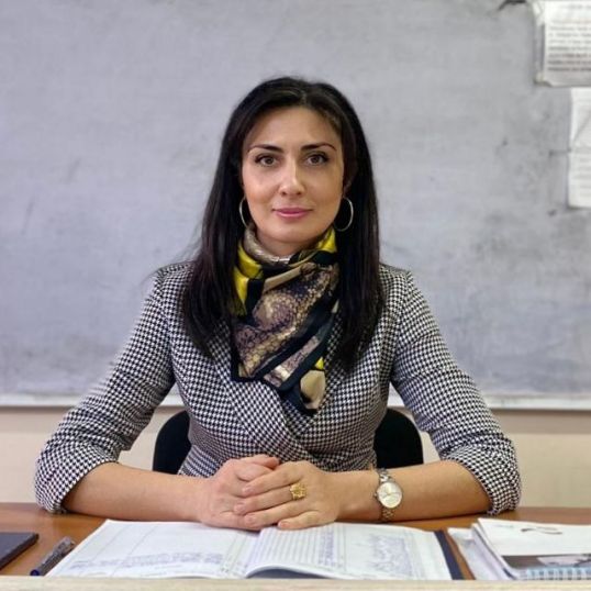 Mən payız qadınıyam - Cəvahir Tanrıverdinin şeirləri Mən payız qadınıyam - Cəvahir Tanrıverdinin şeirləri