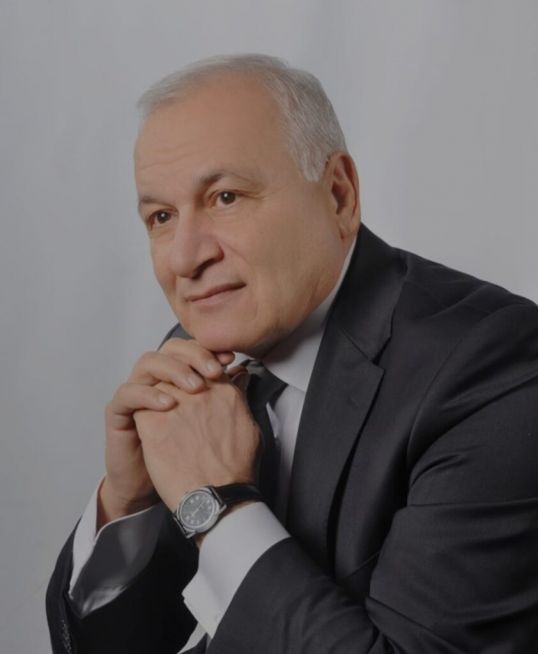 Bizim Elçin - Şeir. Əli ƏLƏMİ Bizim Elçin - Şeir. Əli ƏLƏMİ