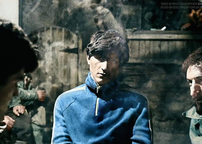 O, cəng üstə, cəngi üstə doğulmuşdu - Fəxri Müslümün Azərbaycanın Milli Qəhrəmanı  Natiq Qasımovun xatirəsinə həsr olunmuş poeması O, cəng üstə, cəngi üstə doğulmuşdu - Fəxri Müslümün Azərbaycanın Milli Qəhrəmanı  Natiq Qasımovun xatirəsinə həsr olunmuş poeması