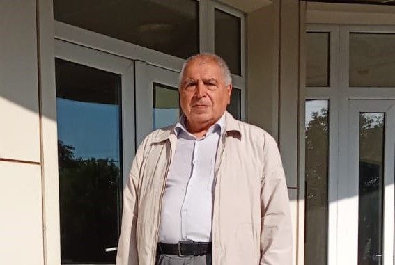 Zəif nöqtə - Hekayə. Əlisəfa AZAYEV Zəif nöqtə - Hekayə. Əlisəfa AZAYEV