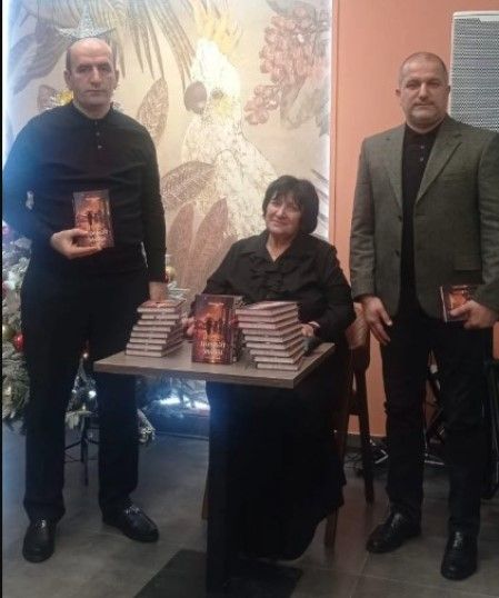 “Həsrət yağışı” şeirlər kitabının - təqdimatı keçirilib “Həsrət yağışı” şeirlər kitabının - təqdimatı keçirilib