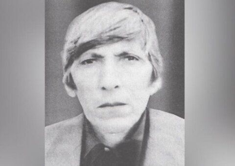 "Kim daş olmaq istəyir  Bu Vətən qalasına? " - Zeynalabdin Novruzoğlu ŞEİRLƏRİ "Kim daş olmaq istəyir  Bu Vətən qalasına? " - Zeynalabdin Novruzoğlu ŞEİRLƏRİ