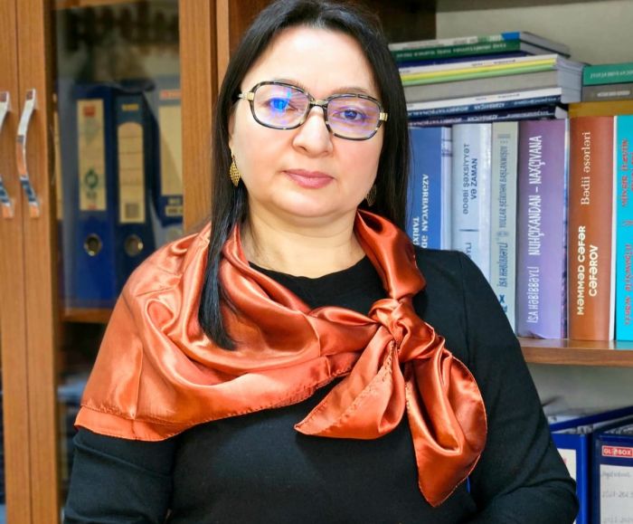 Əziz Mirəhmədov:Yorulmaz  tədqiqatçı ünvanı Əziz Mirəhmədov:Yorulmaz  tədqiqatçı ünvanı