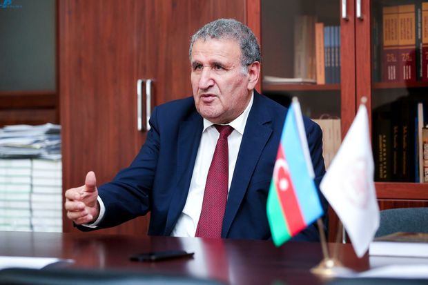 Türk ədəbiyyatında magik realizm hadisəsi Türk ədəbiyyatında magik realizm hadisəsi