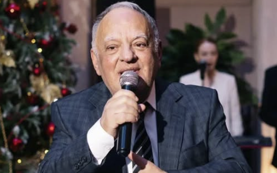 Həyatı və peşəsi  səmimiyyətdən  yoğrulan insan - Anar MƏMMƏDOV Həyatı və peşəsi  səmimiyyətdən  yoğrulan insan - Anar MƏMMƏDOV