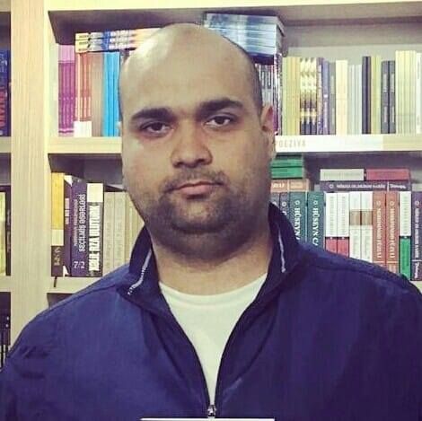 Sarı pencək - Tural CƏFƏRLİ Sarı pencək - Tural CƏFƏRLİ