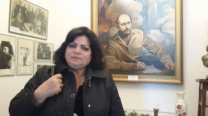Bəlkə də Tanrının acıgı tutub Kəsib öz əliylə cəzanı mənə. - Aləmzər Sadıqqızının şeirləri