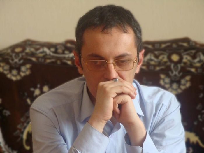 Etiraz Hönkürtüsü - Alpay AZƏR