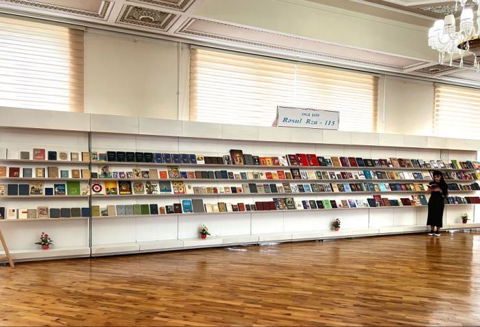 Milli Kitabxanada “Xalq şairi Rəsul Rza–115” adlı kitab sərgisi açılıb